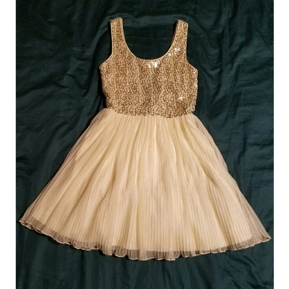 Deb Dresses & Skirts - White and Gold Sequin and Sparkle Formal Dress